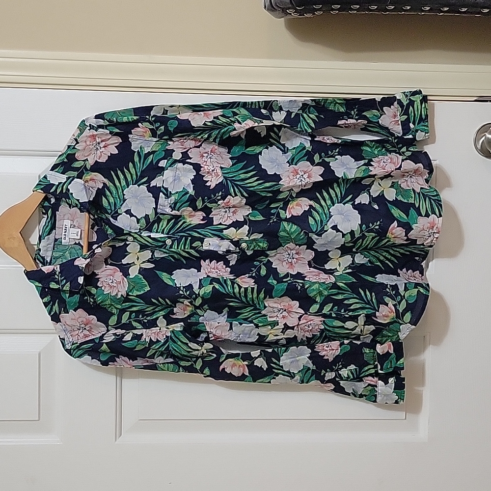 Old Navy Floral button up